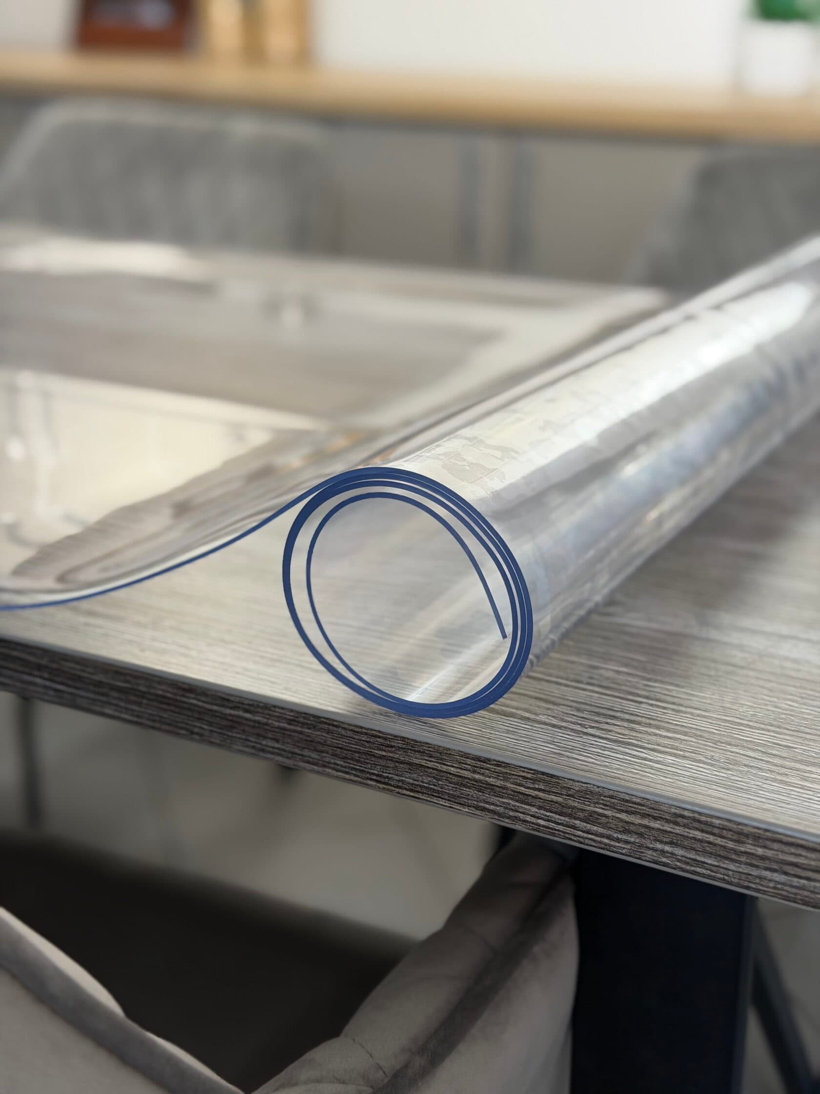 Transparent protective mat 40×50 cm soft glass gloss